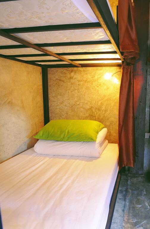 Manon Hostel Τσιάνγκ Μάι Εξωτερικό φωτογραφία