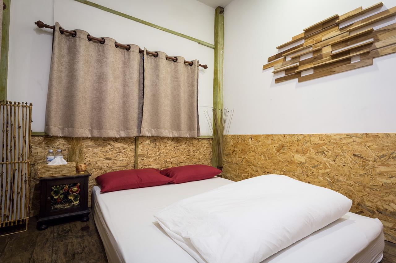 Manon Hostel Τσιάνγκ Μάι Εξωτερικό φωτογραφία