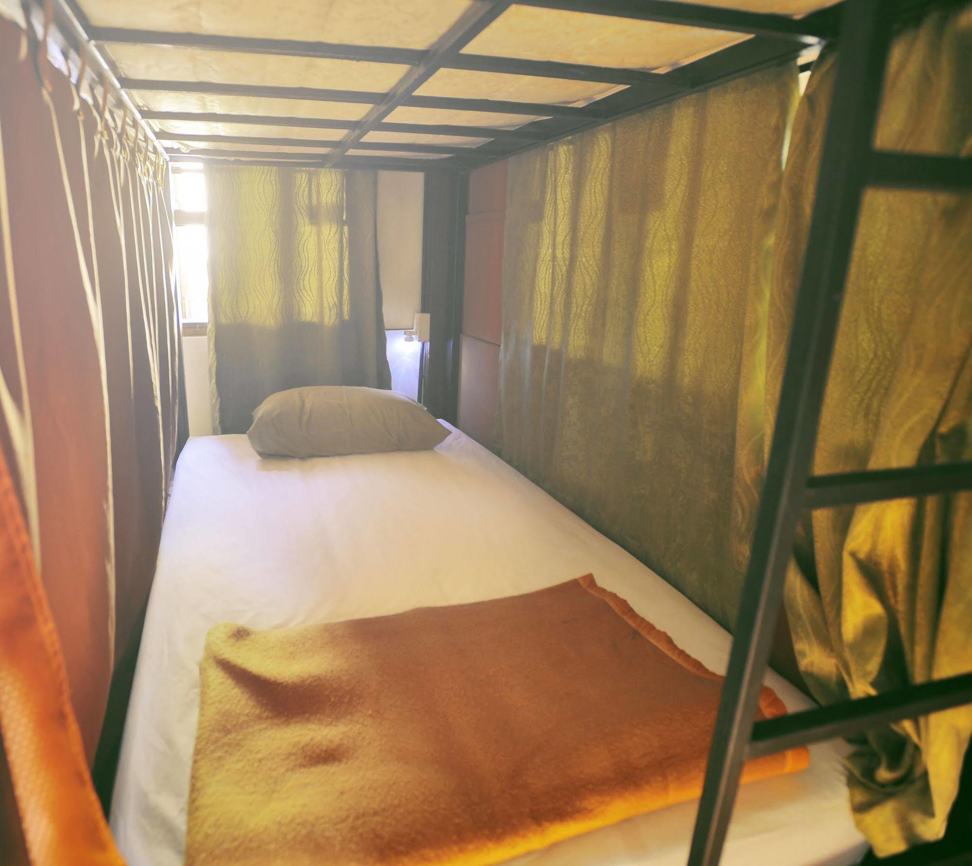 Manon Hostel Τσιάνγκ Μάι Εξωτερικό φωτογραφία