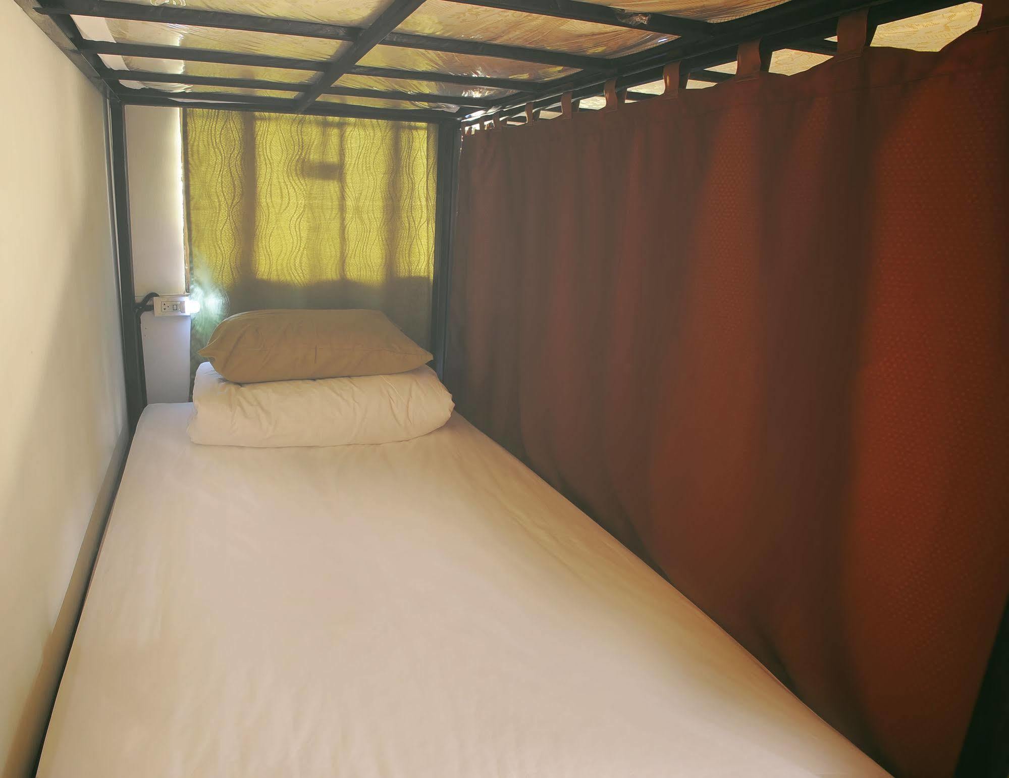 Manon Hostel Τσιάνγκ Μάι Εξωτερικό φωτογραφία